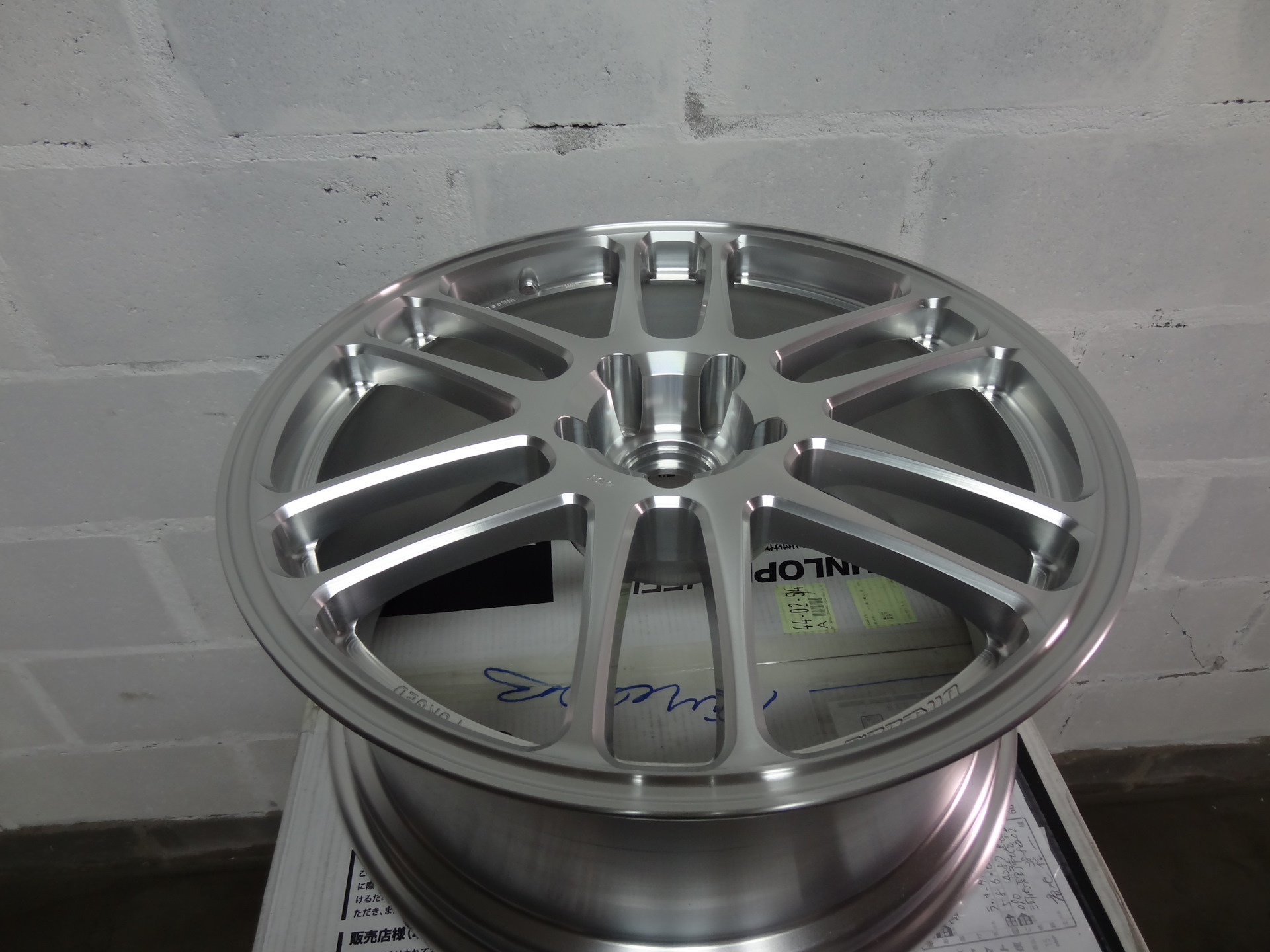 Диски konig r18. Кованые диски 114. Slik l176s. 3 5. 3 5.