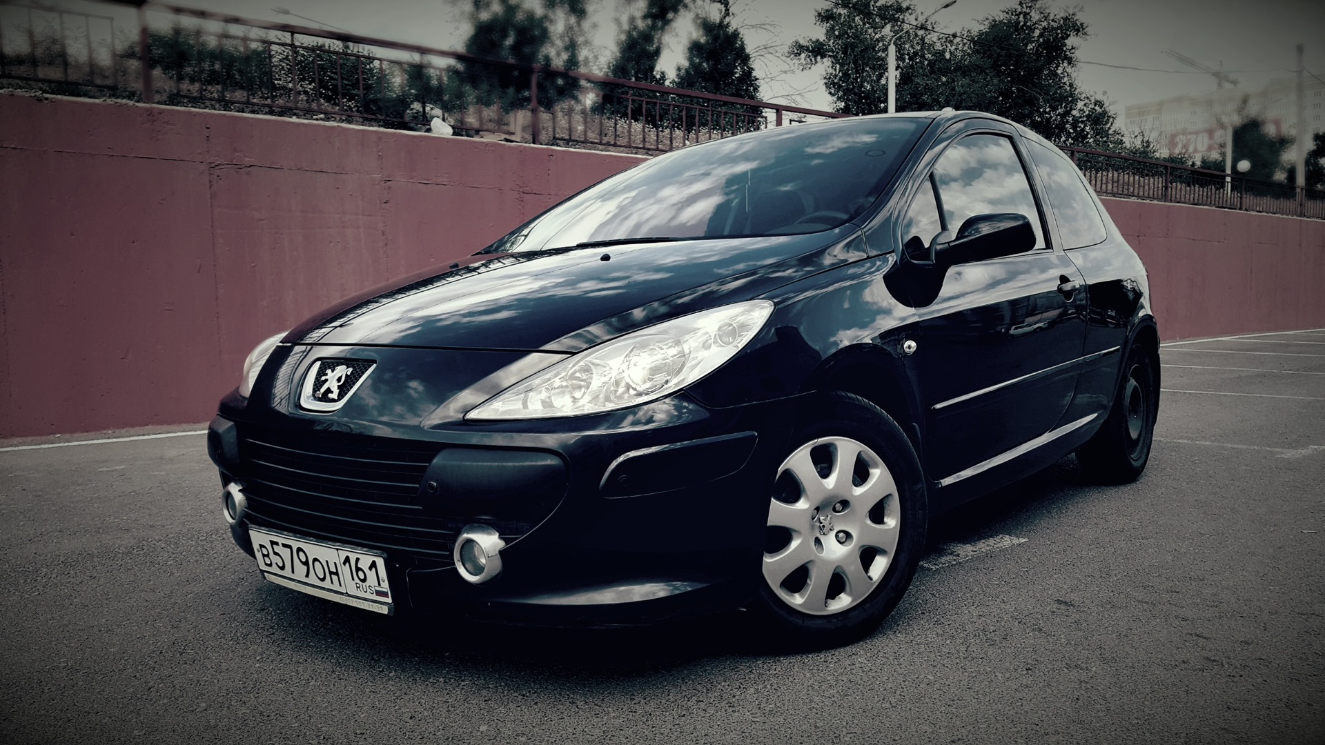 Авито пежо. Peugeot 307 Black. Пежо 307 черная. Peugeot 307 черная 2008. Пежо 307 седан черная.