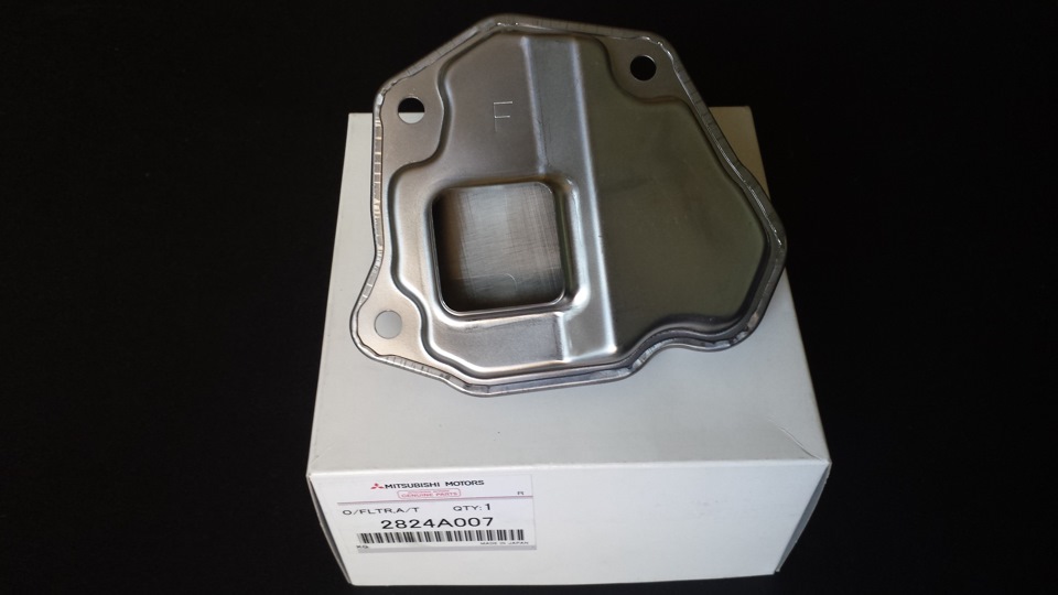 Фильтр вариатор аутлендер. 2824a007 Mitsubishi фильтр АКПП. 2824a007 Mitsubishi. Фильтр CVT Mitsubishi Outlander 3. Mitsubishi Outlander фильтр АКПП.