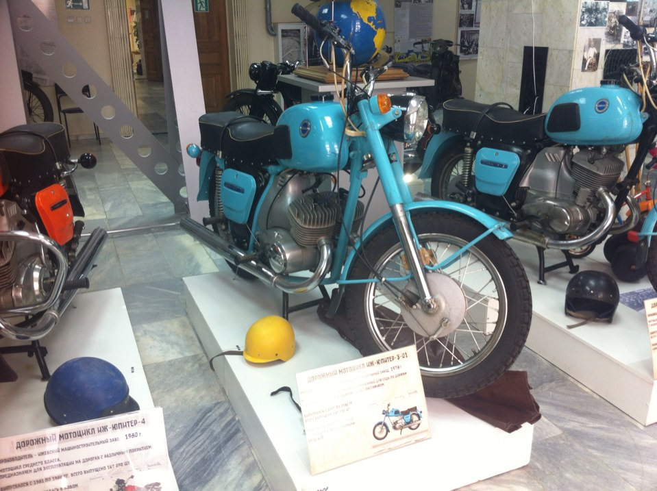 Ижевский мотозавод иж юпитер 5. Завод мотоциклов иж в ижевске. Иж 51 мотоцикл. Иж победа мотоцикл. Завод мотоциклов иж в ижевске.