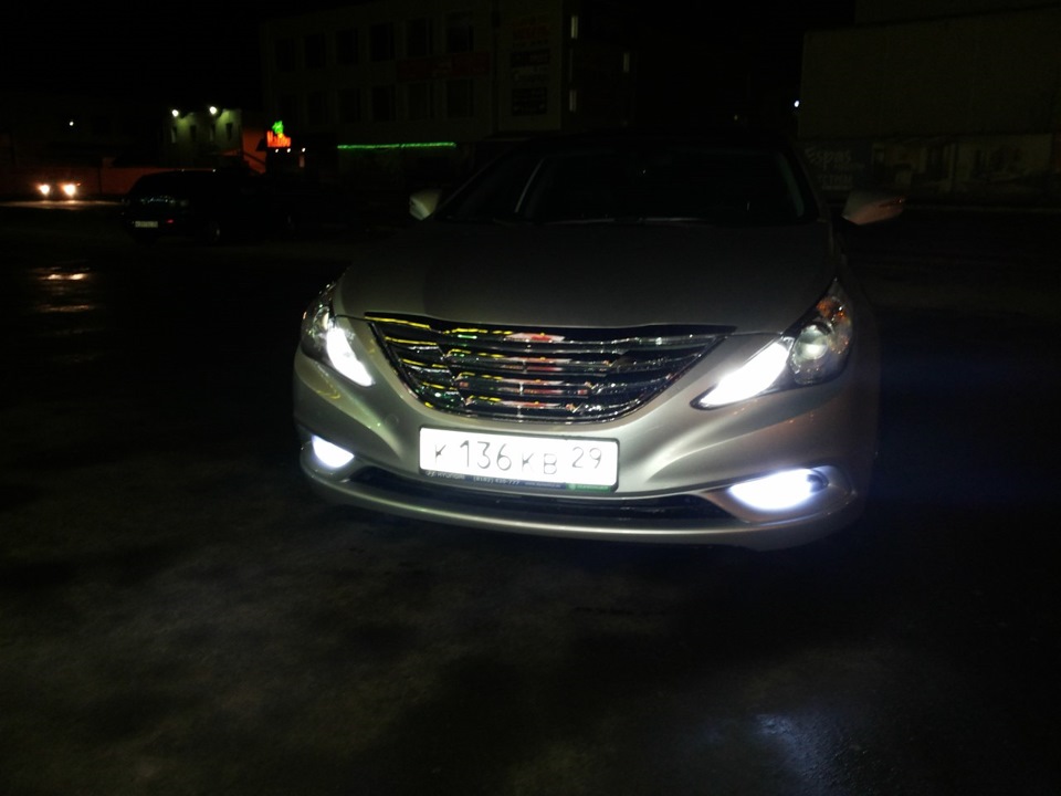 установил решетку и задние стоп сигналы от сонаты 2013 года — Hyundai ...