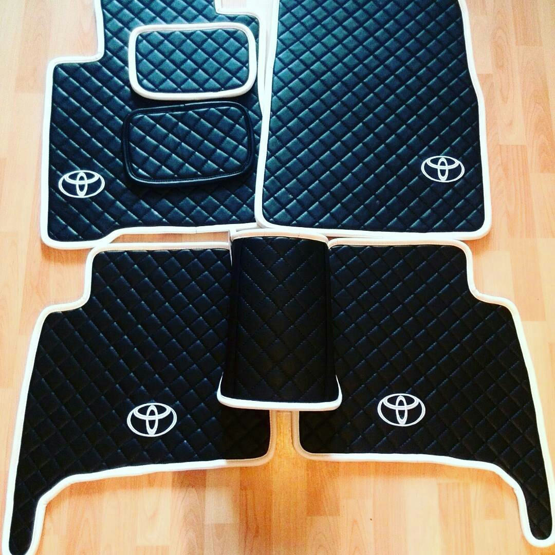 Ковры прадо 120 лада локер. Полик на ленд крузер 100. Коврики ленд крузер 200 54кар. Коврики тойота ленд круйзер 200. Коврики toyota land cruiser 200.