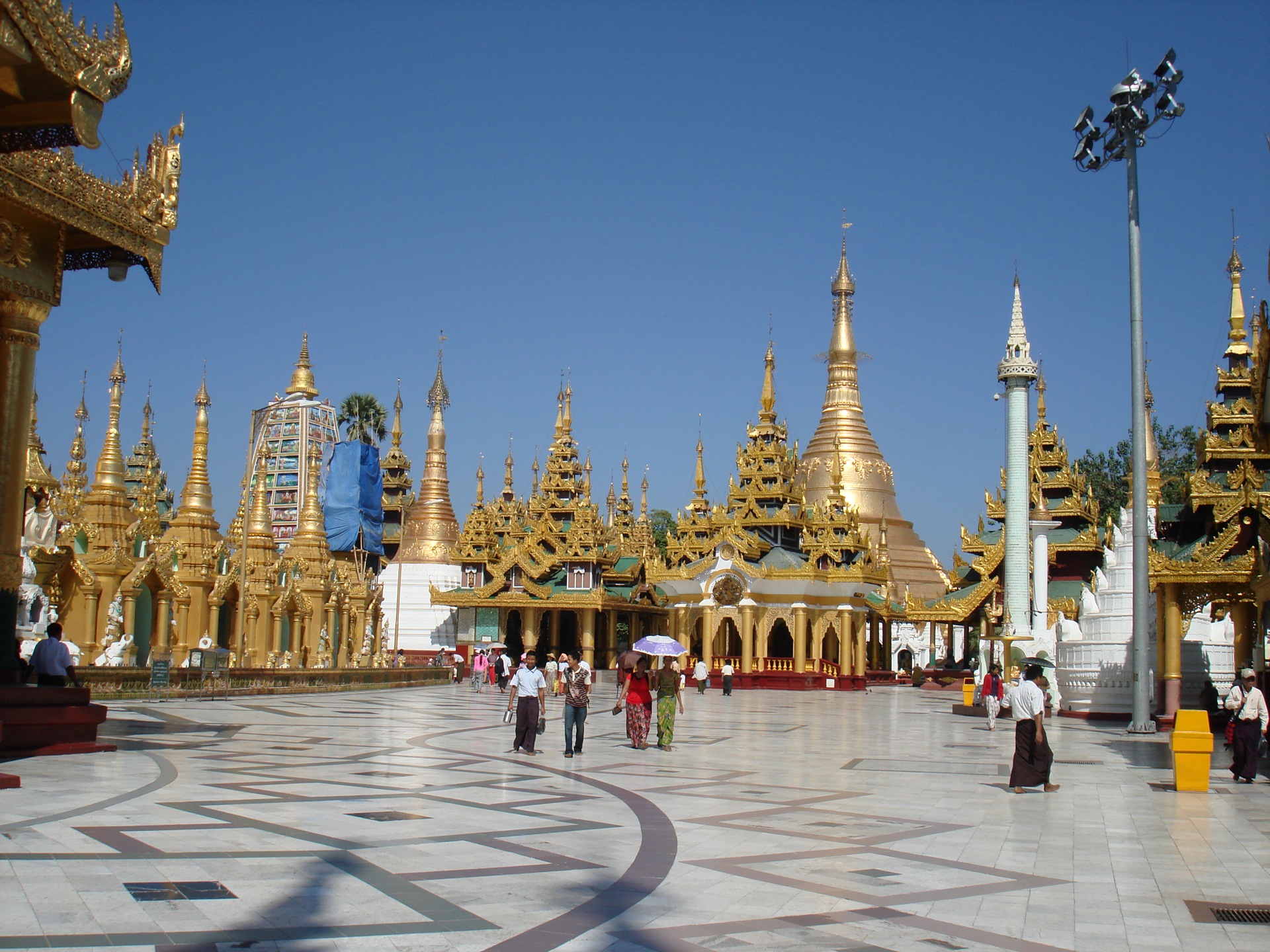 Шведагон мьянма. Пагода шведагон, янгон, мьянма. Пагоды мьянмы. Ступа шведагон. Мьянма столица янгон.
