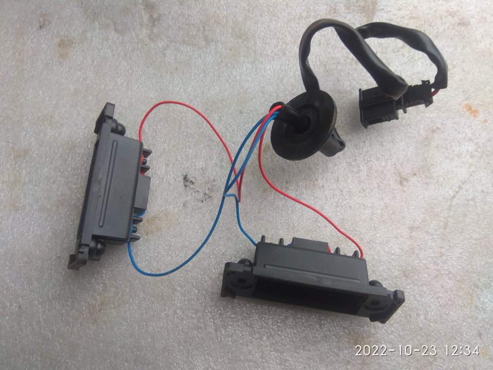 Подсветка заднего номера VW T5 на Volkswagen Caddy (3G), Volkswagen ...