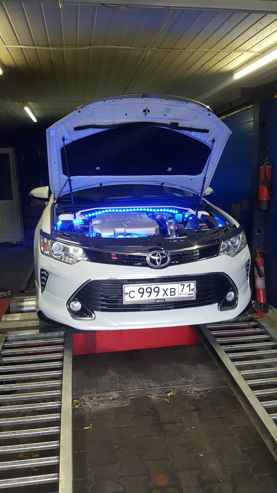 Фото в бортжурнале Toyota Camry (XV50)