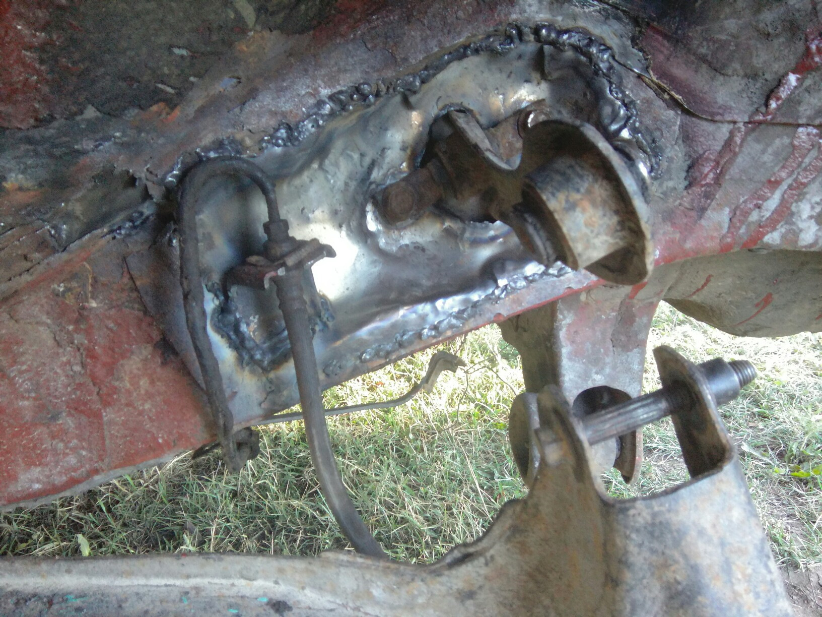 задний сайлентблок переднего рычага е46. кронштейн крепления рычага ваз 2108. кронштейн крепления заднего рычага subaru legacy. кронштейн переднего рычага ваз 2108. крепление заднего рычага.