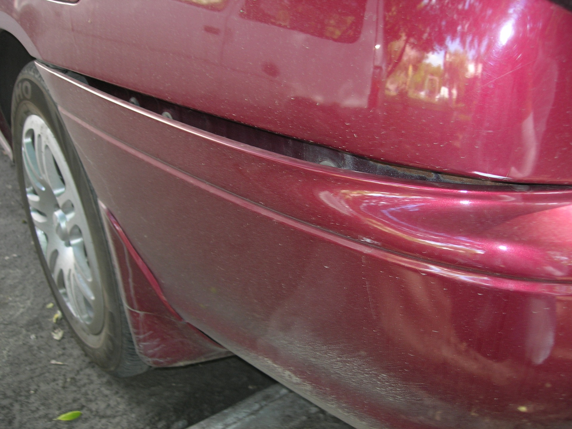 damage - Toyota Carina 18 L 1996