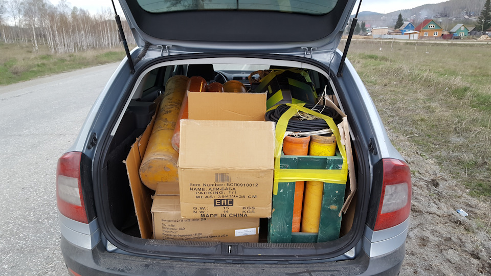 А сколько влазит в скаут? — Skoda Octavia Scout A5 Mk2, 2 л, 2010 года ...