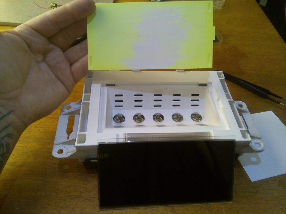 ниссан альмера. замена подсветки дисплея с ламп накаливания на ...