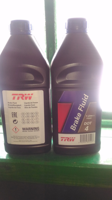 PFB401 Тормозная жидкость TRW | Запчасти на DRIVE2