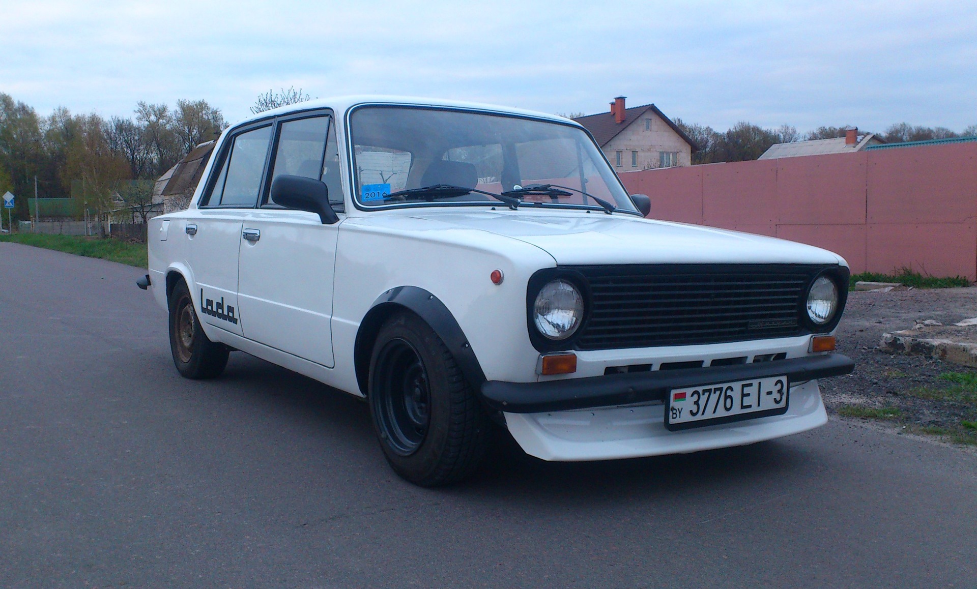 Фендеры и ребилд губы — Lada 2101, 1,6 л, 1973 года | стайлинг | DRIVE2