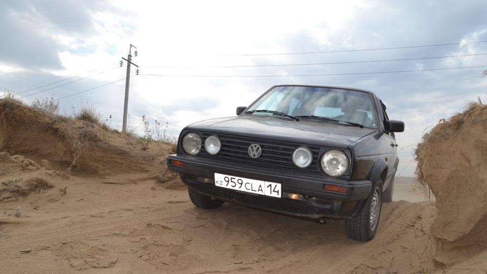 Дымит сапун — Volkswagen Golf Mk2, 1,8 л, 1988 года | наблюдение | DRIVE2