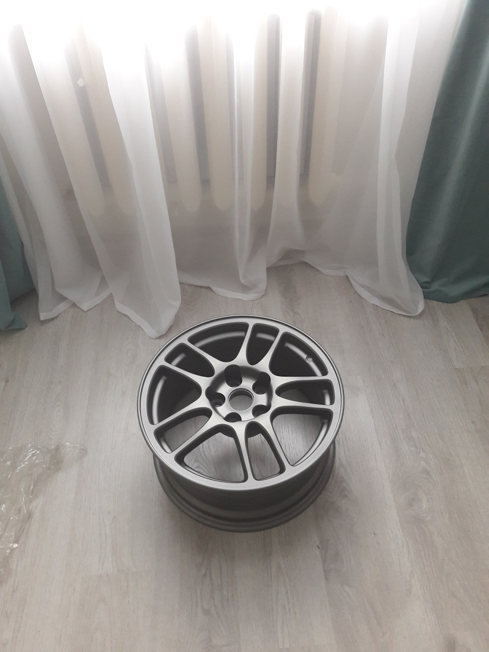 Покраска дисков в матовый графит! ну и пороги на месте))) — Honda Civic ...
