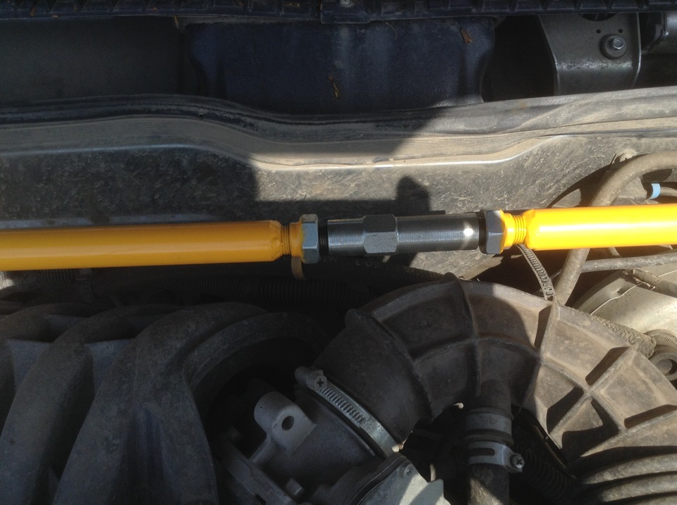 Немного спорта;)Растяжка под капот — DRIVE2