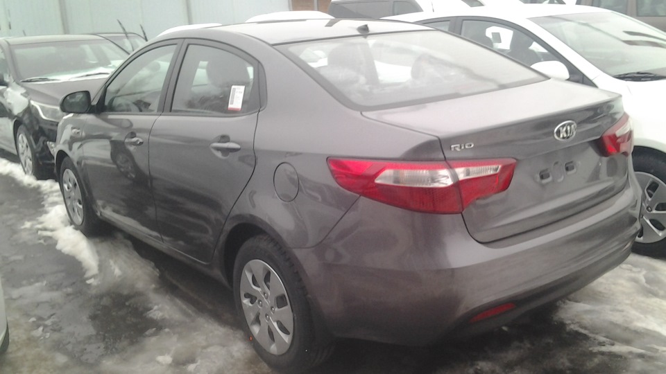 конденсат в багажнике… — KIA Rio (3G), 1,4 л, 2014 года | наблюдение ...