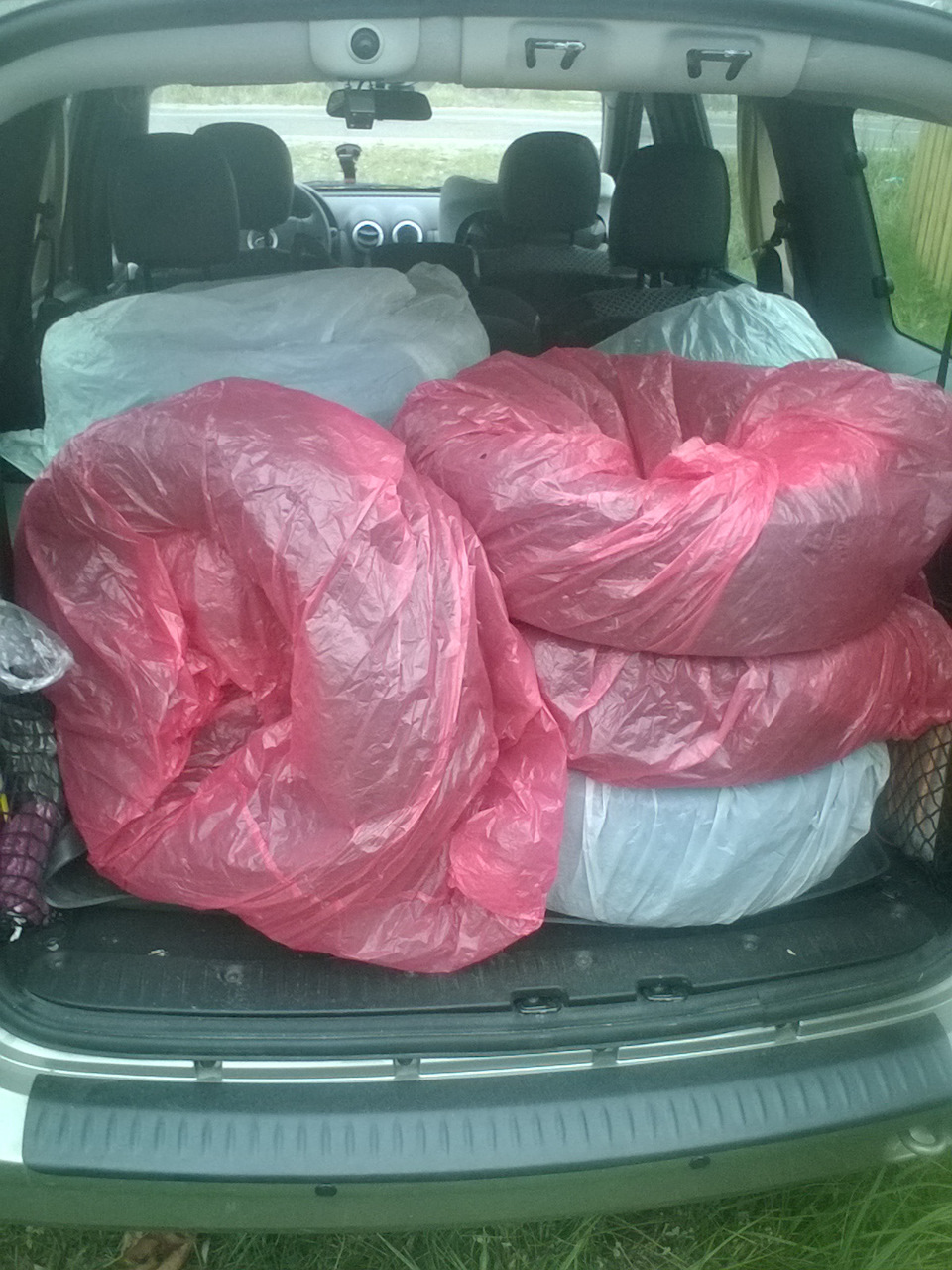 Сравнил шум от летней и зимней резины — LADA Ларгус, 1,6 л., 2014 года ...