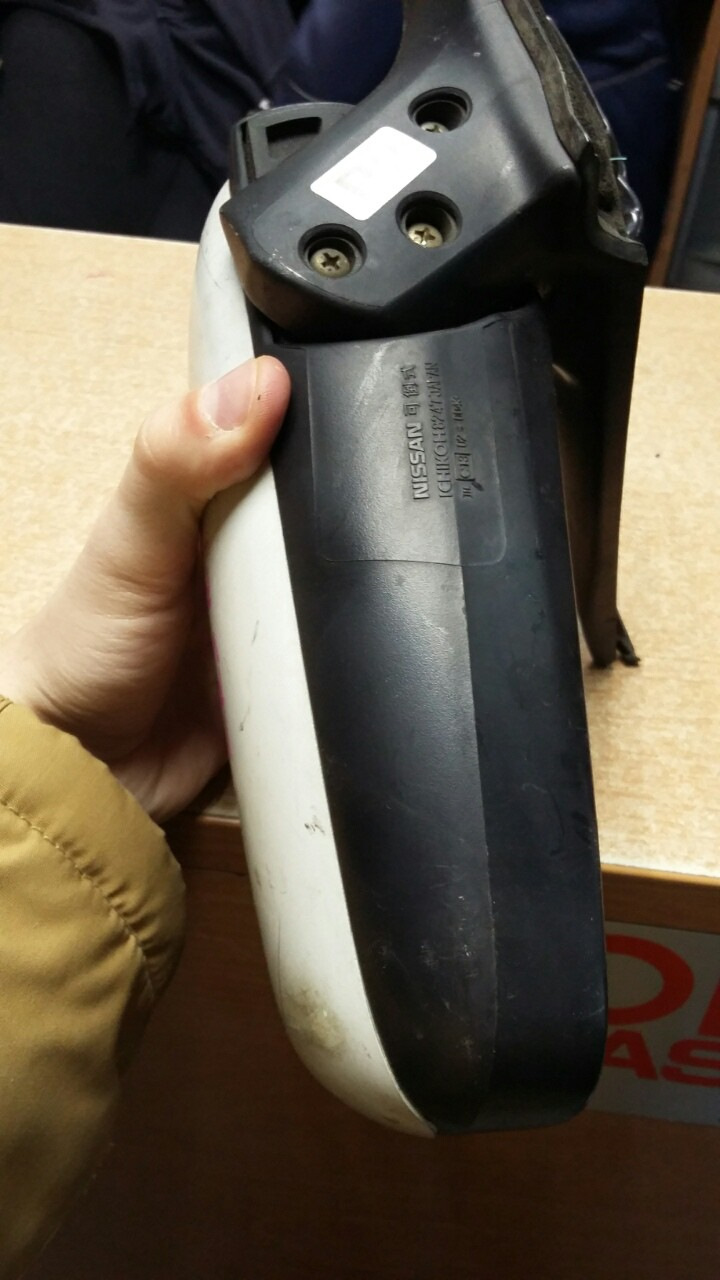 Замена зеркала или как не нужно заезжать в гараж))) — Nissan Primera ...