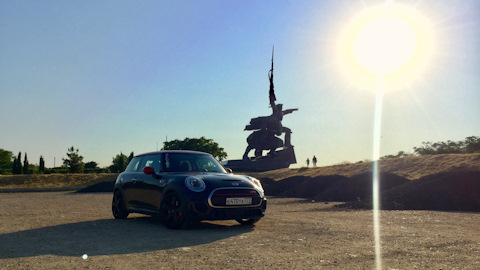 Mini John Cooper Works концентрация зла Drive2