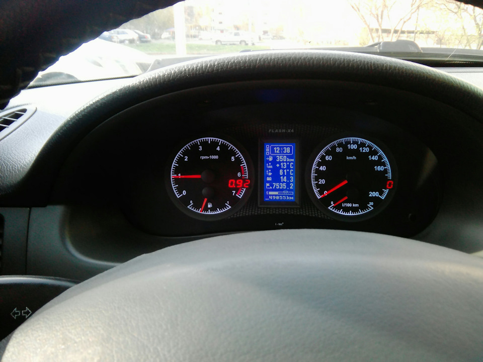 Приборная панель : FLASH X4 — Lada Приора седан, 1,1 л, 2007 года ...