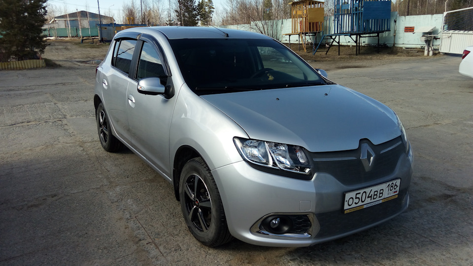 Renault Logan (1G) 1.6 бензиновый 2011 ˈləʊgən ˈsɪstər на DRIVE2