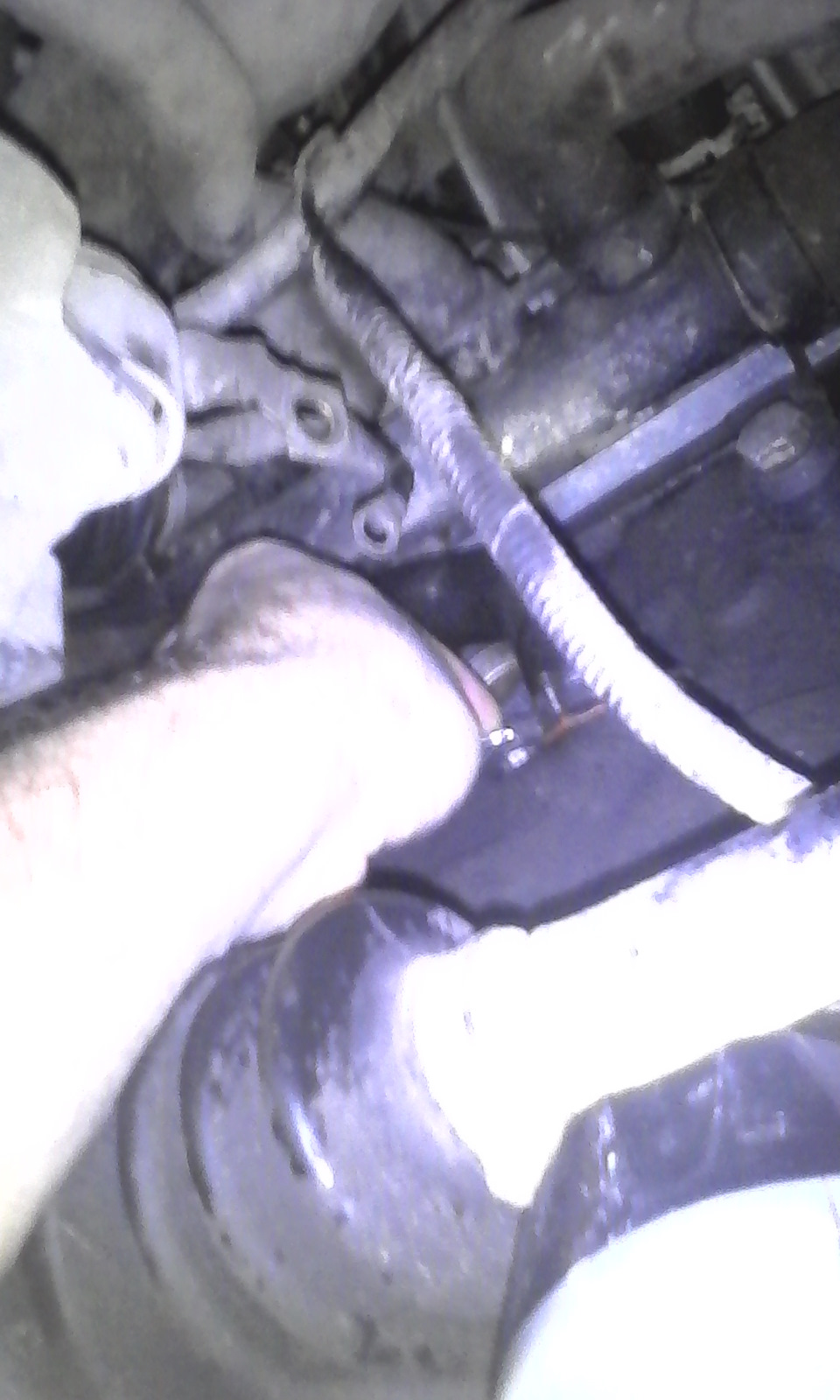 Замена патрубка сапуна на Опель Вектра х16хеl — Opel Vectra B, 1,6 л ...