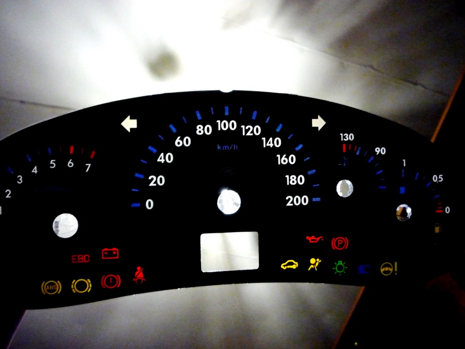 "LED подсветка приборной панели" — Lada Калина хэтчбек, 1,6 л, 2007 ...