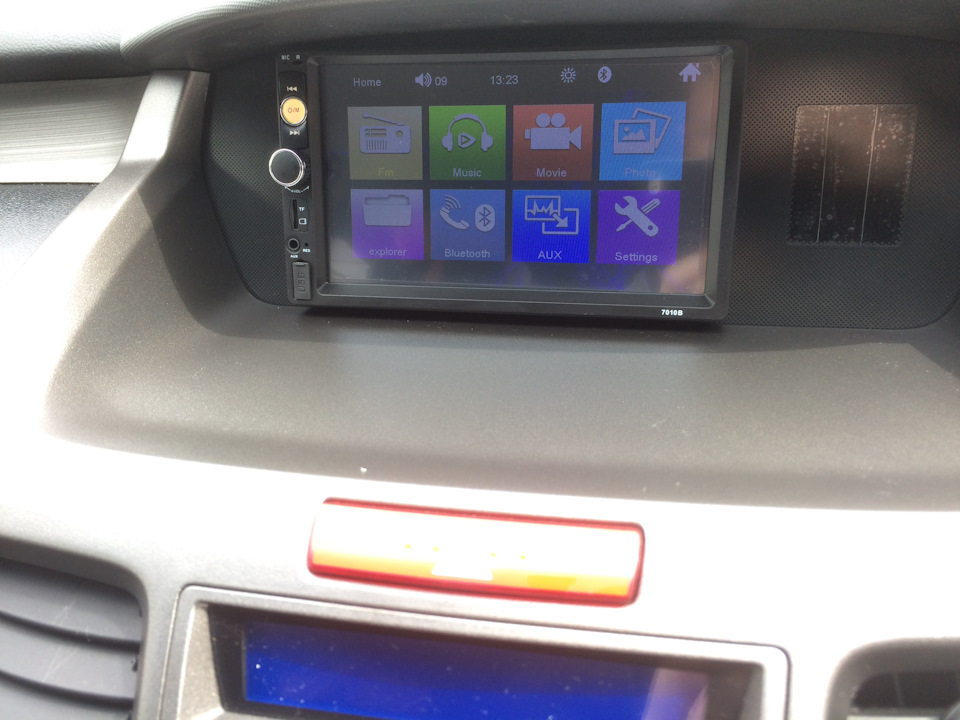 Замена монитора ODYSSEY + USB + Bluetooth + FM — DRIVE2