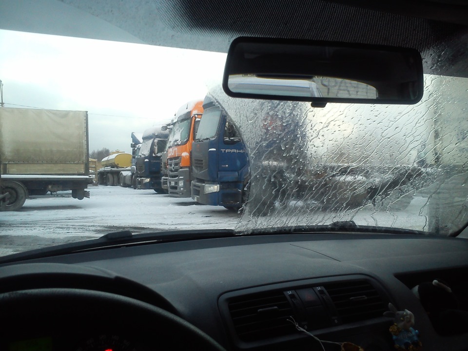 Сломался дворник — Skoda Fabia Mk2, 1,2 л., 2010 года | поломка | DRIVE2