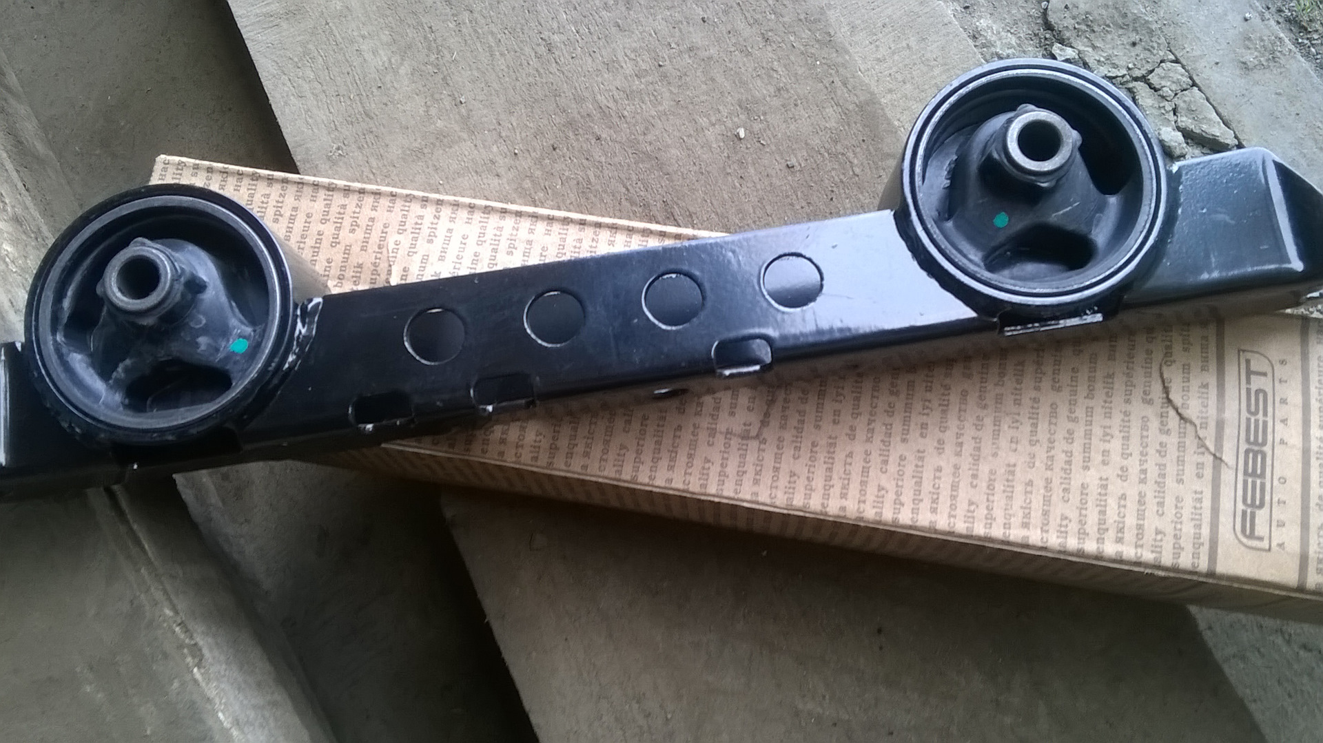 вибрация при включении задней скорости — Mitsubishi Pajero (2G), 2,8 л ...