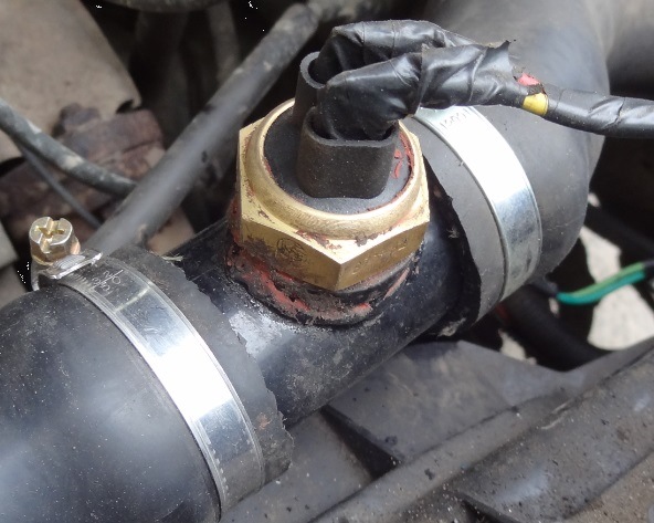 Датчик охлаждающей жидкости ej20 разъем. Распиновка датчика охлаждающей жидкости. Датчик температуры двигателя устройство и принцип работы. Что будет если не работает датчик температуры. 8.