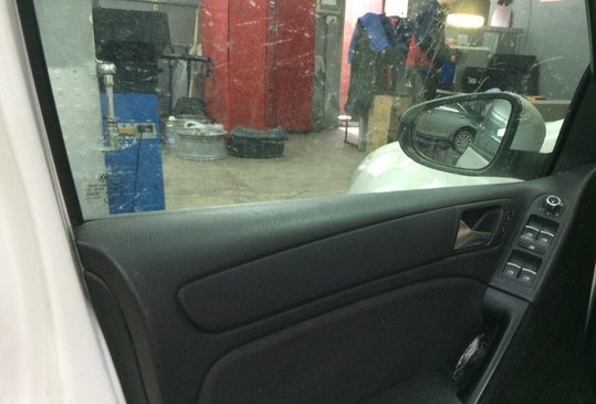 Запись#43 Оклейка пластика салона (серебристые вставки) — Volkswagen ...