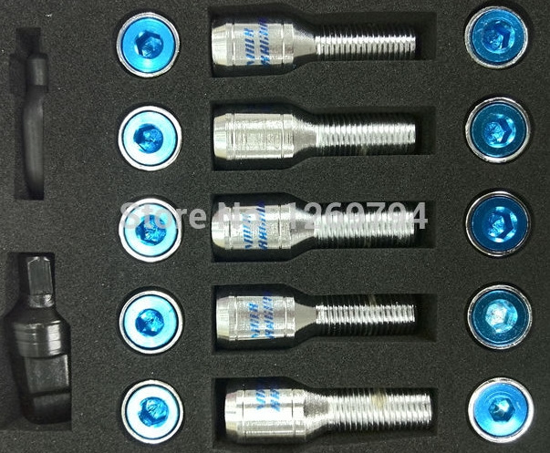 Не все так просто (колесные болты) — Porsche Panamera, 4,8 л, 2010 года ...