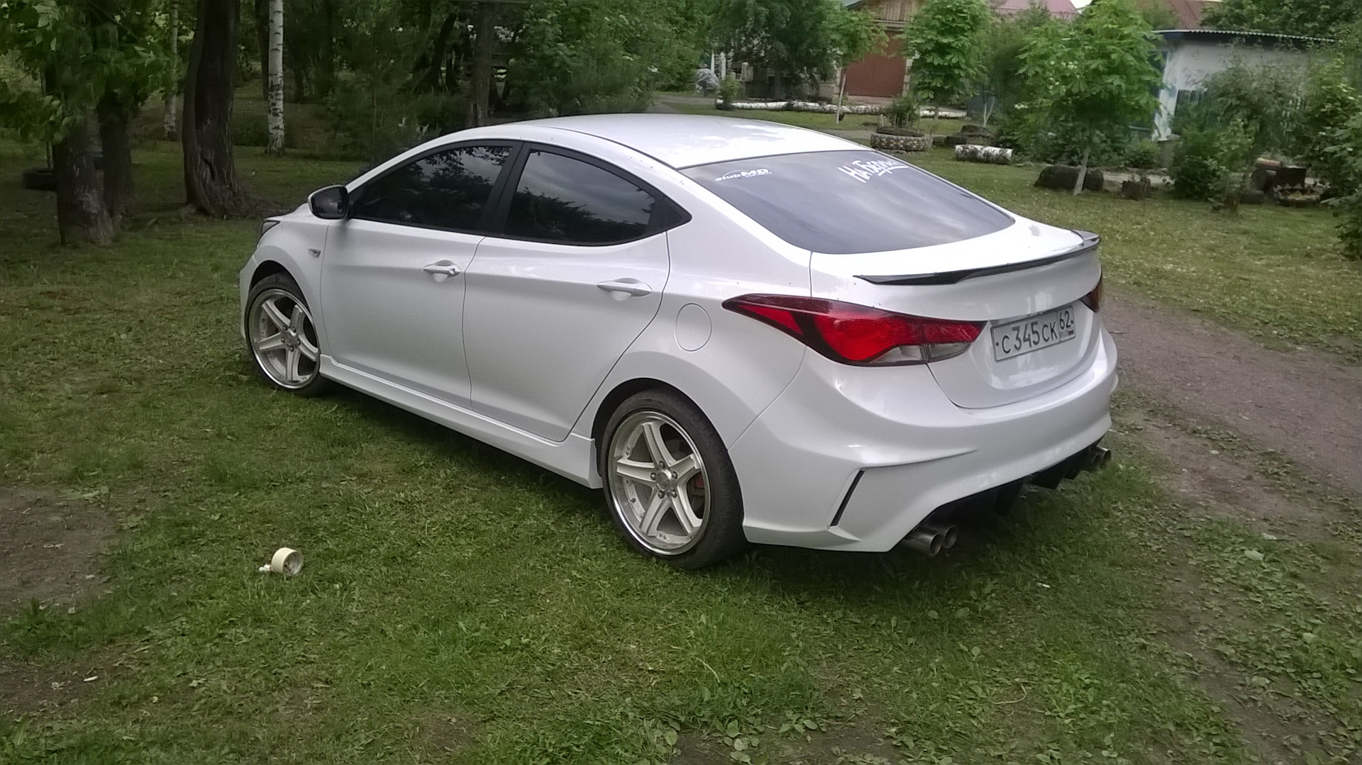 Спойлер Hyundai Elantra 5