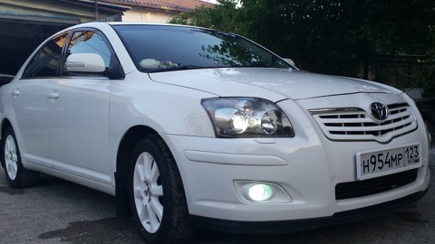 b2799 toyota avensis