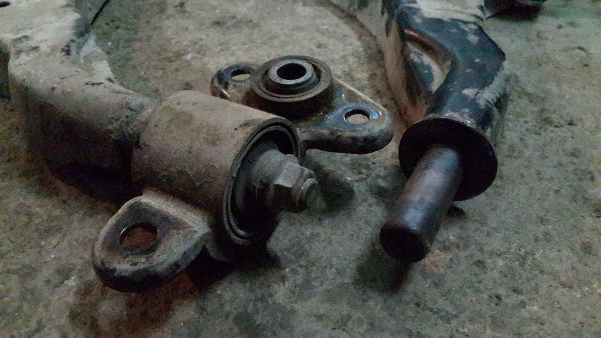 Шаровые, рулевые, и по мелочи — Hyundai Sonata II (Y-2), 2 л, 1996 года ...