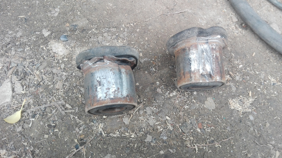 Фото в бортжурнале Mitsubishi Pajero (1G)