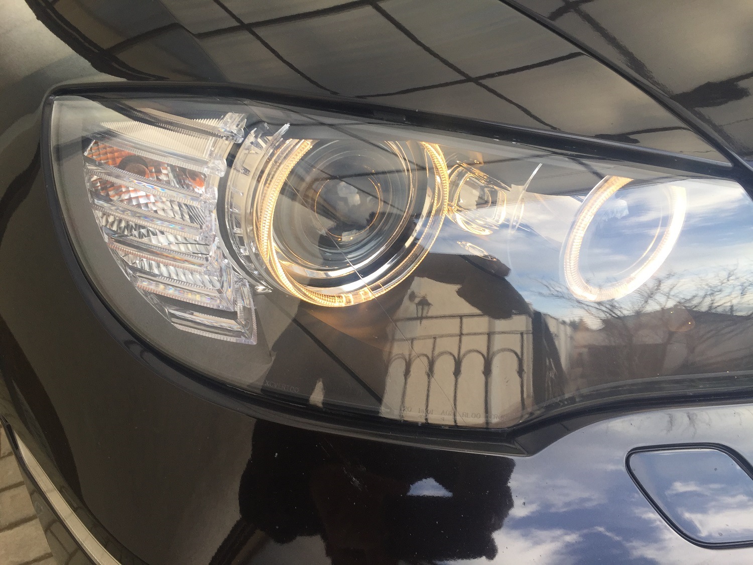 Изготовление фар под заказ. X6 e71 led фары. Фары на БМВ x6 e71. Фара e71 BMW led. Светодиодный модуль фары BMW e71.