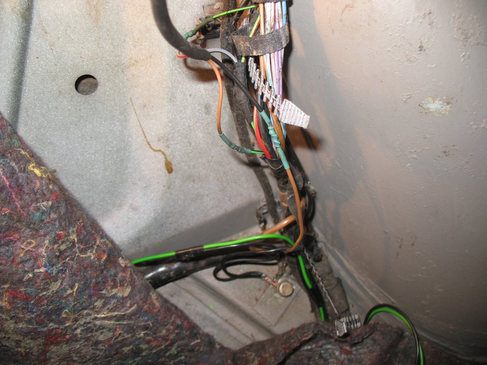 Фото в бортжурнале BMW 3 series (E30)