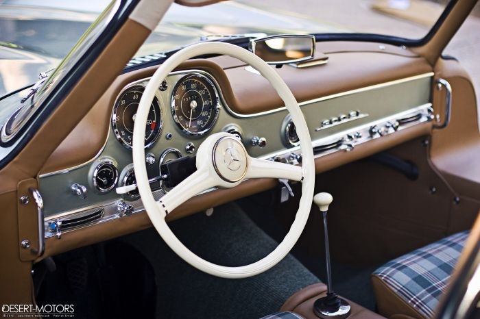 Gullwing Interior