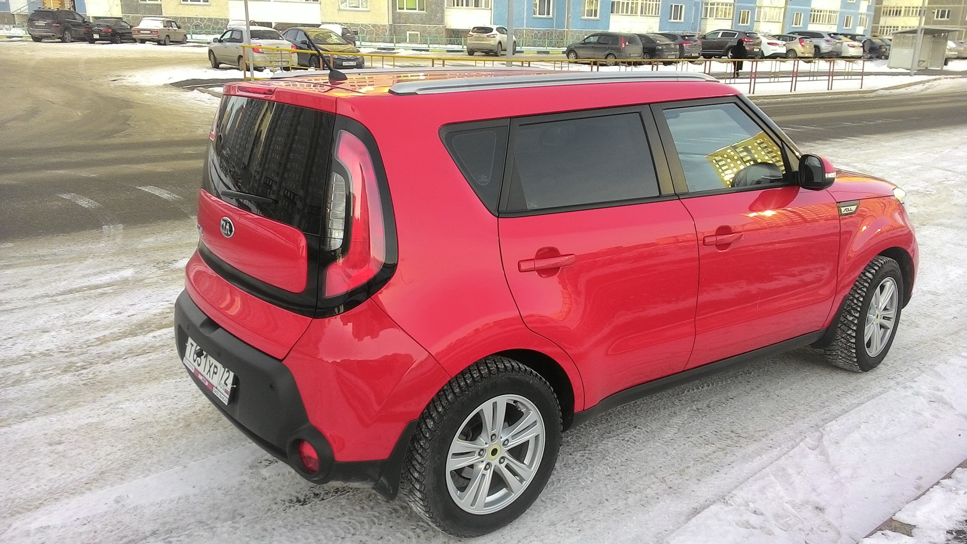 Kia Soul красный 2010