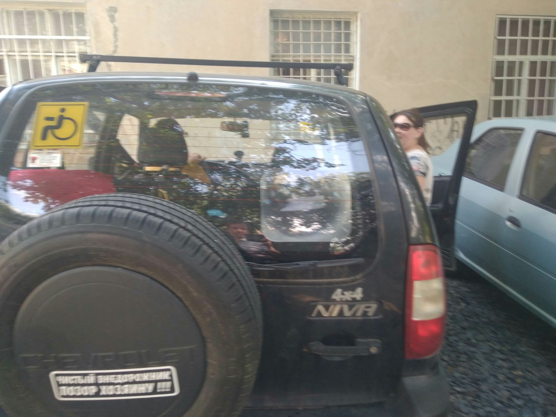 Линза Фринеля — Chevrolet Niva, 1,7 л, 2007 года | аксессуары | DRIVE2