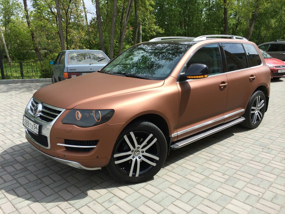 Touareg 2 оранжевый