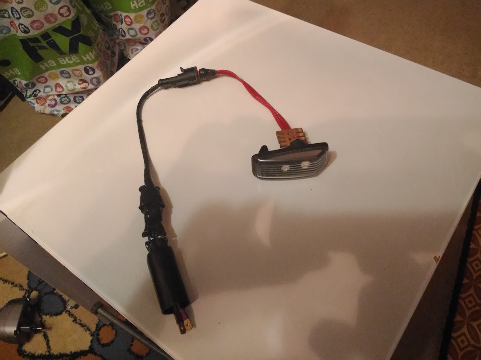 Переделка повторителей поворотов 2110-12 под светодиоды — Lada 21124, 1 ...