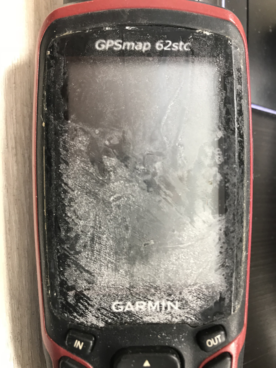 Пленка на Garmin 62stc своими руками — DRIVE2