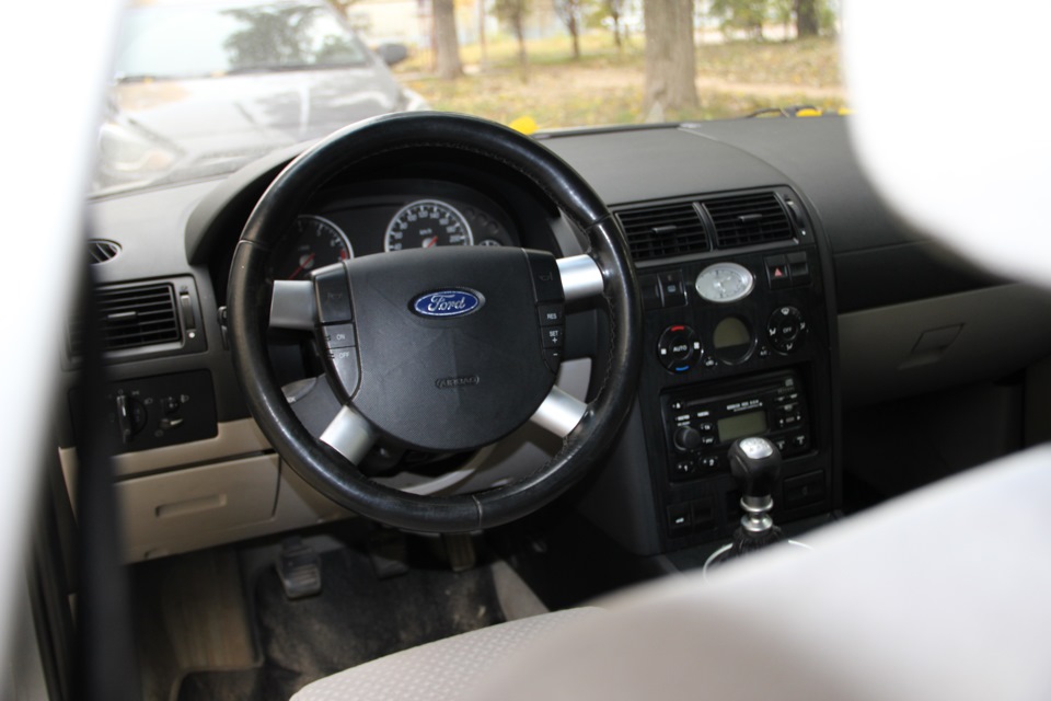 Фотографии салона — Ford Mondeo III, 2 л, 2004 года | фотография | DRIVE2