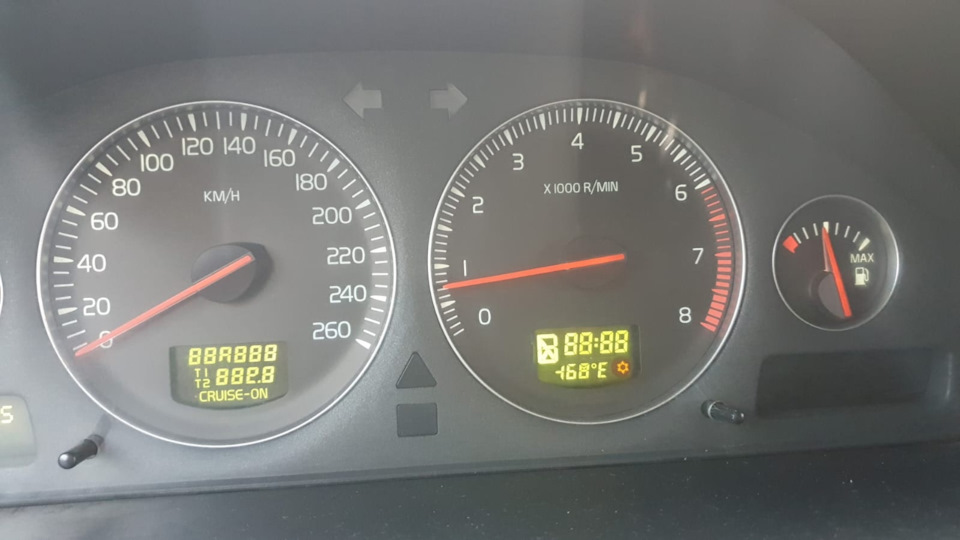 Пропайка приборной панели — Volvo XC70 II, 2,5 л, 2006 года | своими ...