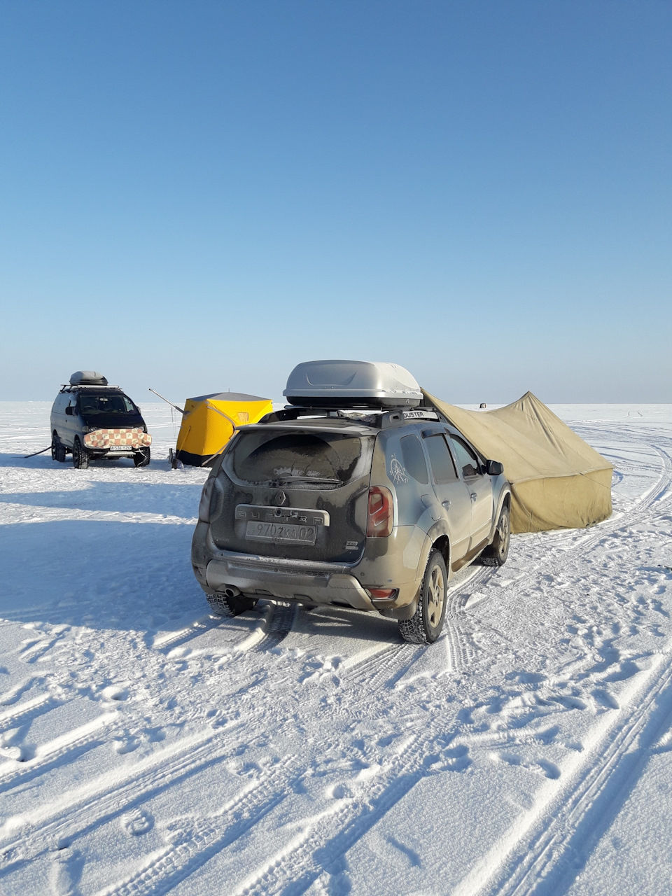 Зимняя рыбалка на оз.Балхаш. — Renault Duster (1G), 2 л, 2016 года | просто  так | DRIVE2