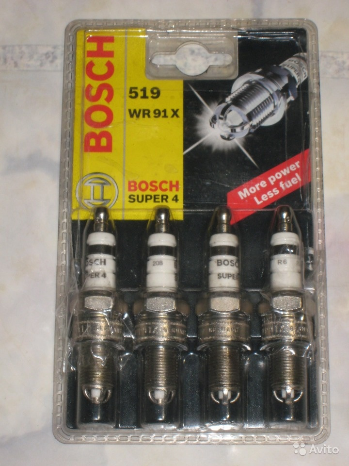 Bosch super 4. Wr7dp Bosch. Свечи бош супер 308. Bosch super w7dc 4 шт. Свечи бош для Нивы 2121 1,6 1983 года.