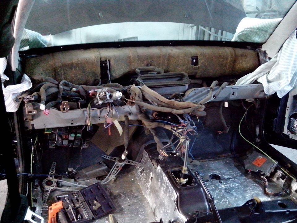 Описание вышло покурить и не вернулось.