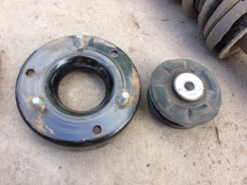 опорный подшипник бмв е46. опоры бмв е34. задний опор амортизатора бмв е39. опора заднего амортизатора бмв е34. бмв е46 задний опорный подшипник.